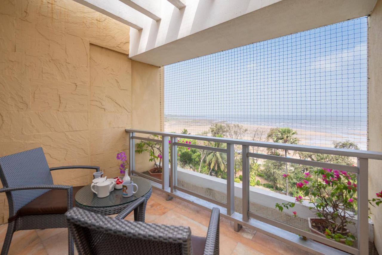 The Resort Mumbai Exterior photo