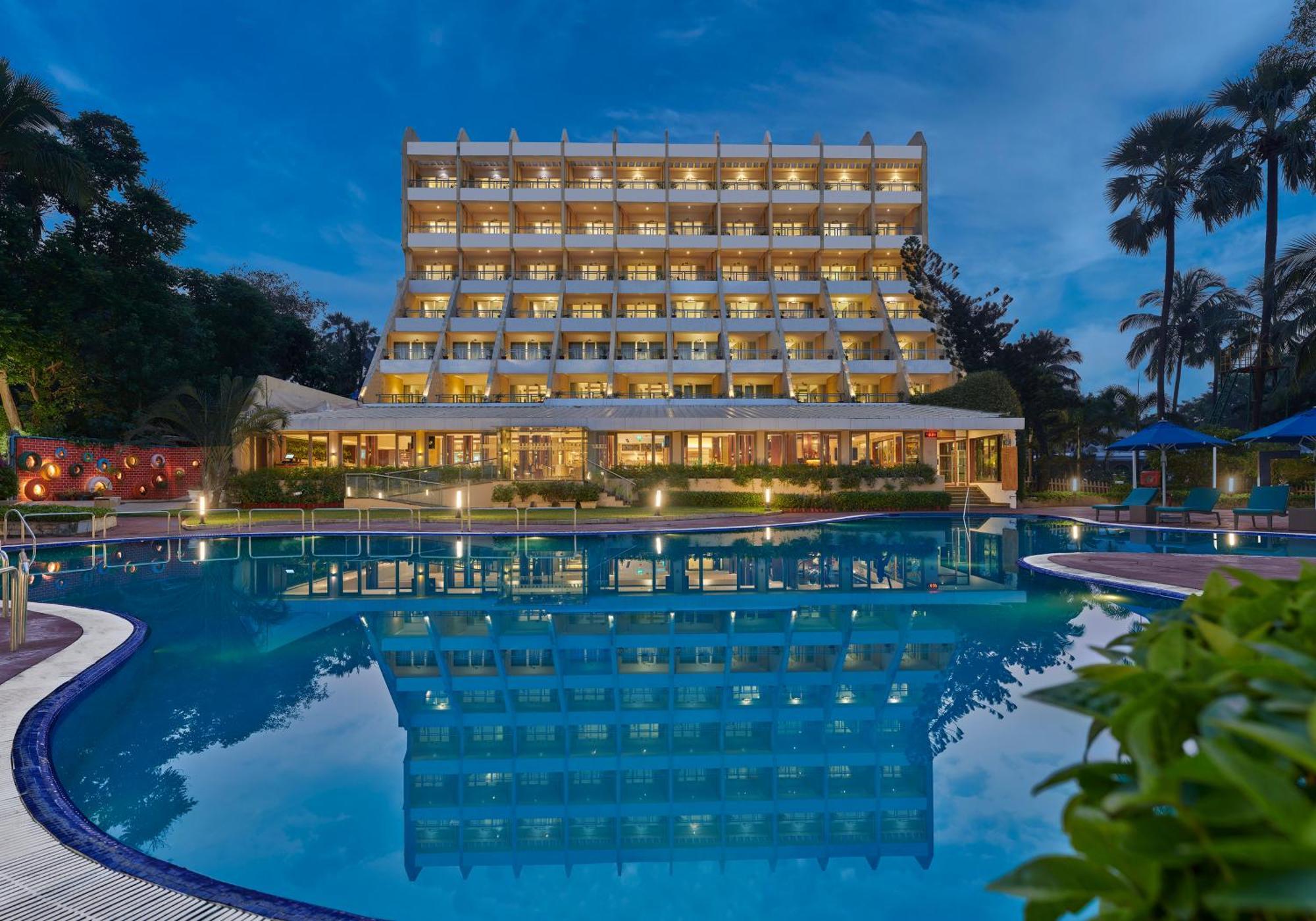 The Resort Mumbai Exterior photo